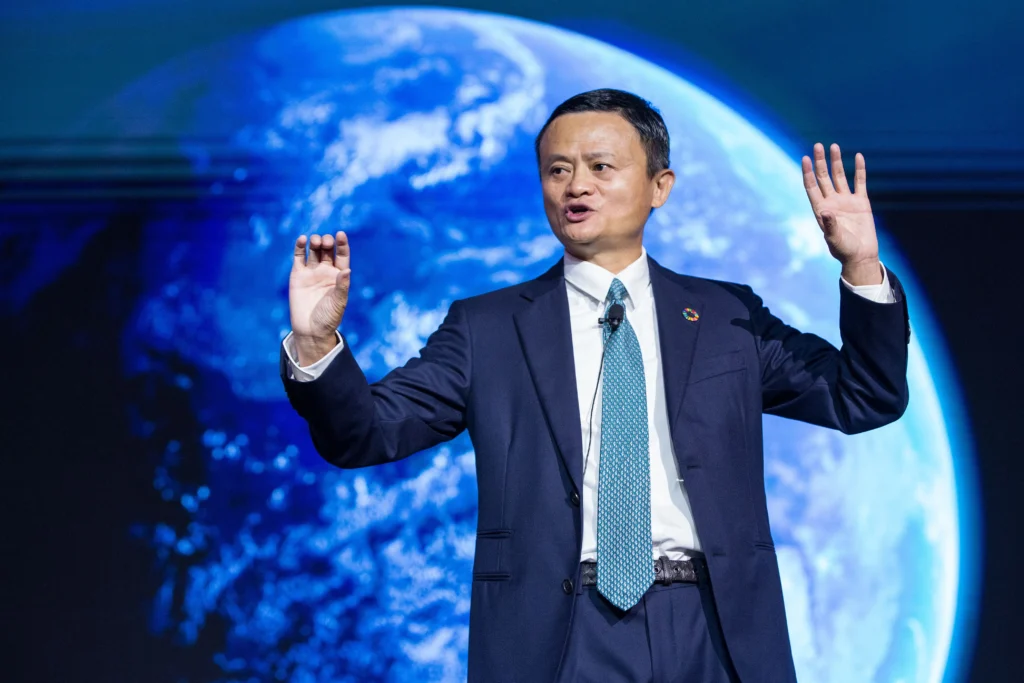 Krijuesi i Alibaba, Jack Ma, është parë në Kinë pas shumë kohësh si i ‘zhdukur’