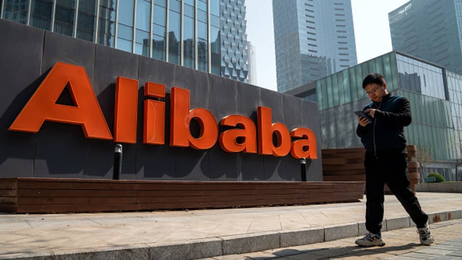 Gjigandi teknologjik Alibaba planifikon të nxjerr rivalin AI të ChatGPT