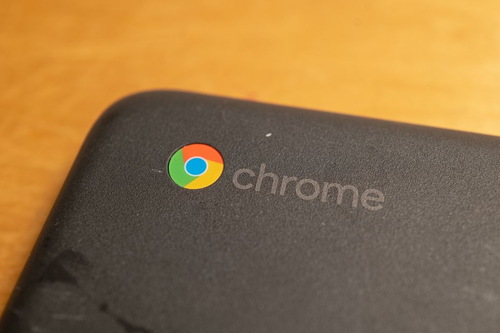 Google rrit privatësinë e ‘Chromebook’ me ndërrimin e mikrofonit dhe kameran e re