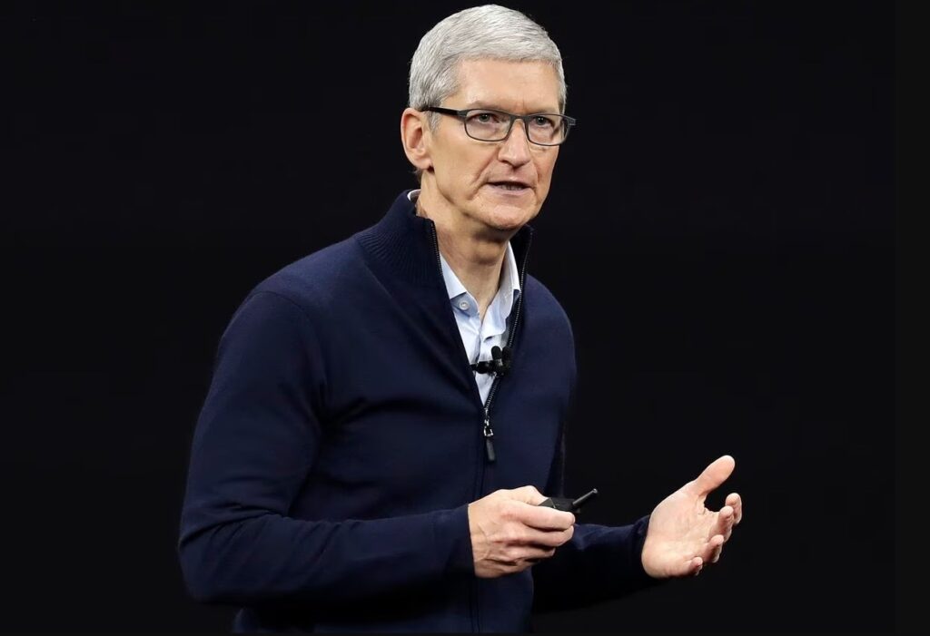 Edhe vetë CEO i Apple thotë: Mos i mbani sytë në telefon gjatë gjithë kohës.