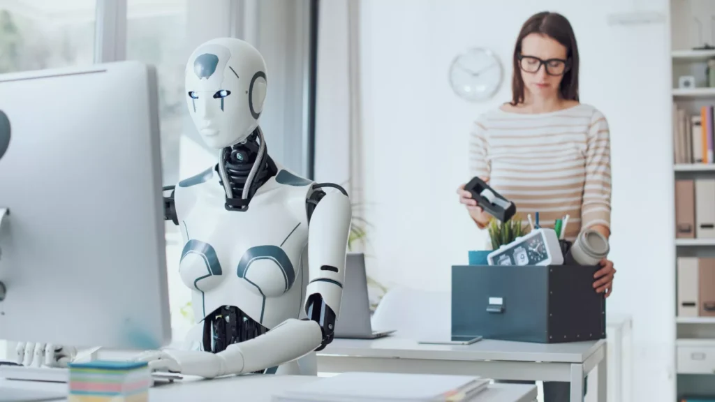 Gratë janë tre herë më të rrezikuara se burrat që të humbin punën nga Inteligjenca Artificiale