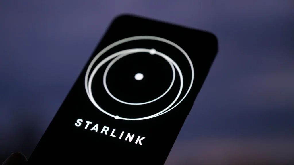 Elon Musk sfidon regjimin islamik, aktivizon Starlink në Iran